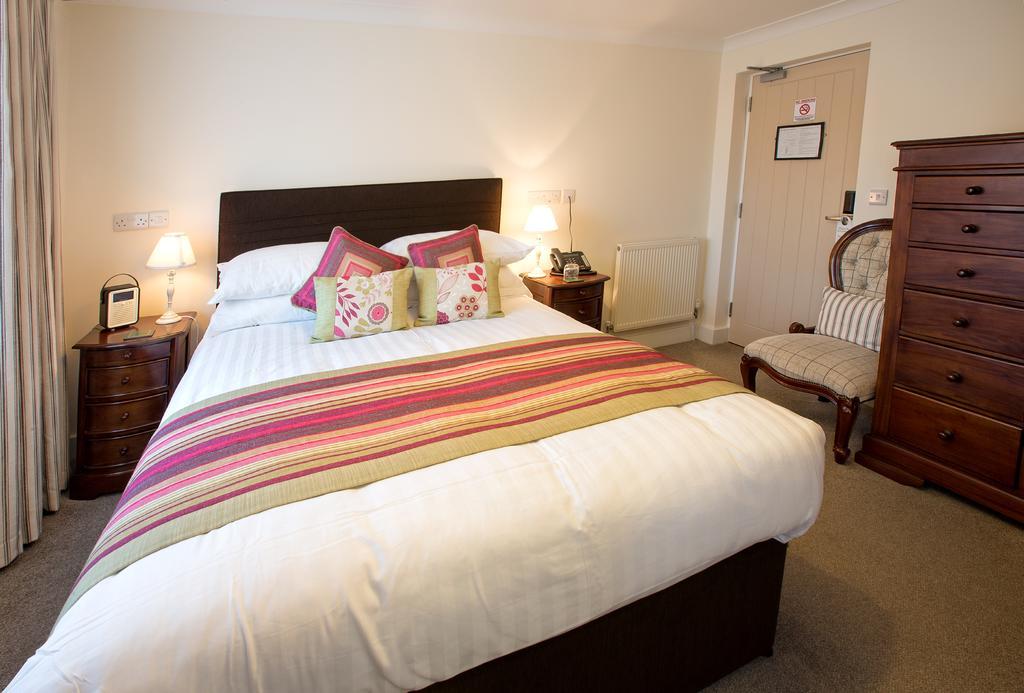 The Bishops Table Hotel Farnham  Esterno foto